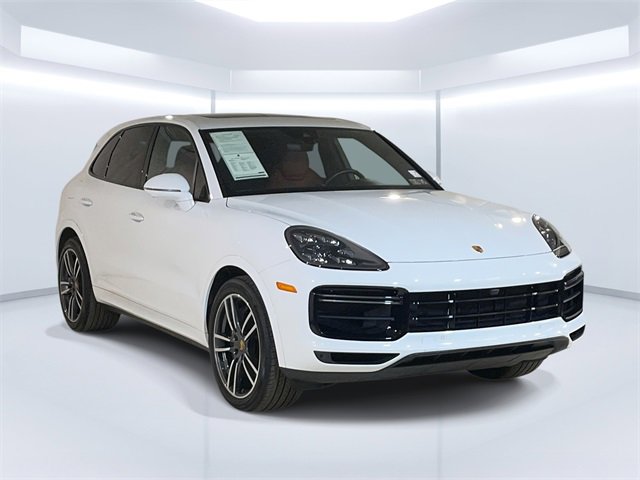 Used 2021 Porsche Cayenne Turbo image 9