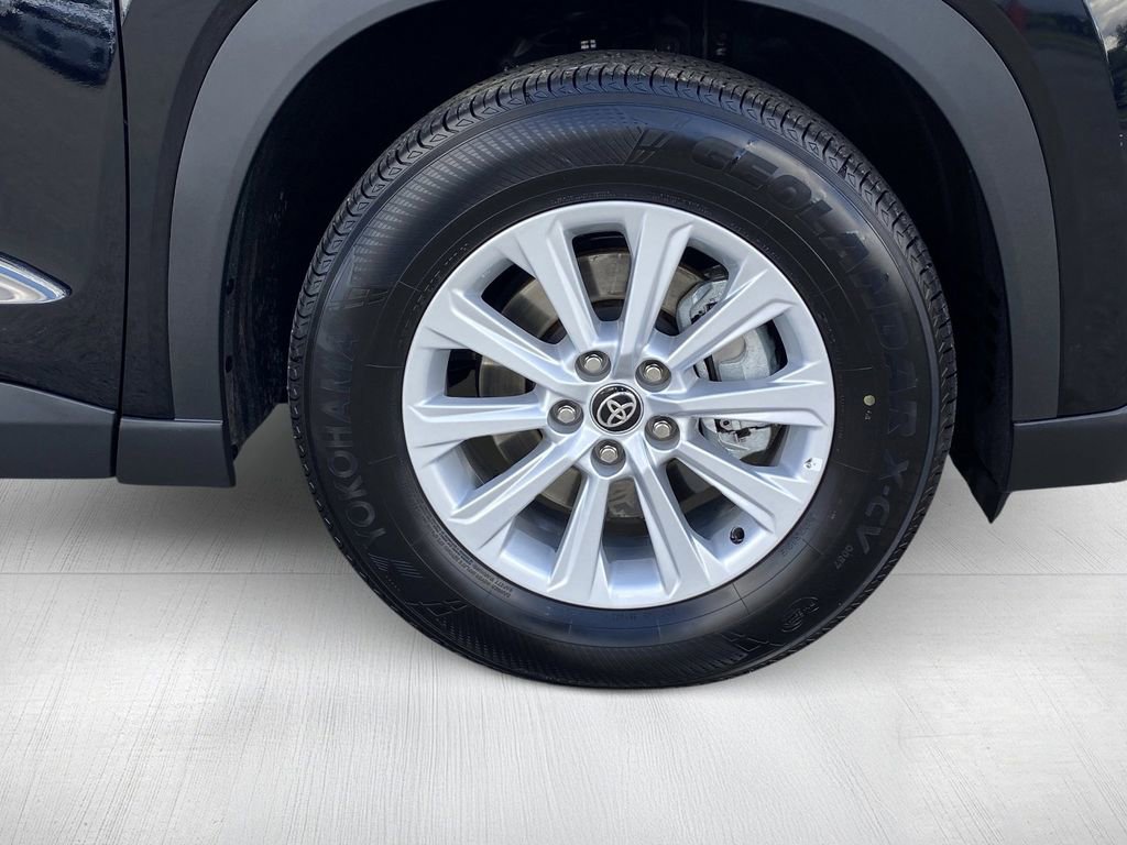 Certified 2025 Toyota Grand Highlander AWD image 14