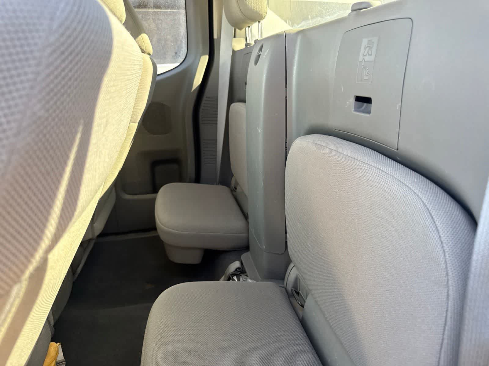 Used 2019 Nissan Frontier S RWD image 14