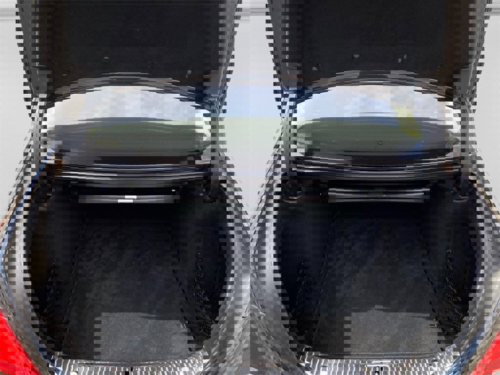 Used 2016 Mercedes-Benz S 550 Sedan image 11