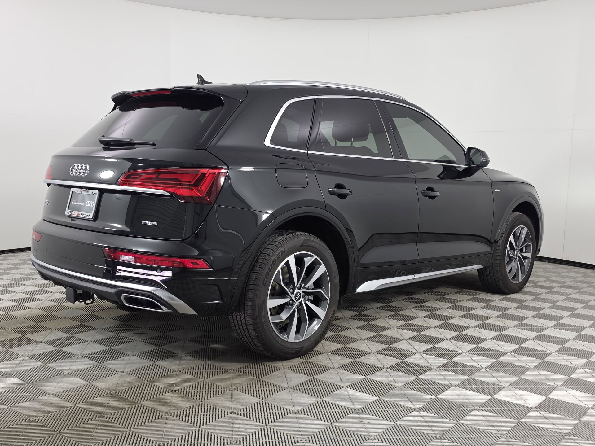 Certified 2023 Audi Q5 2.0T Premium Plus w/ Premium Plus Package AWD/4WD image 7
