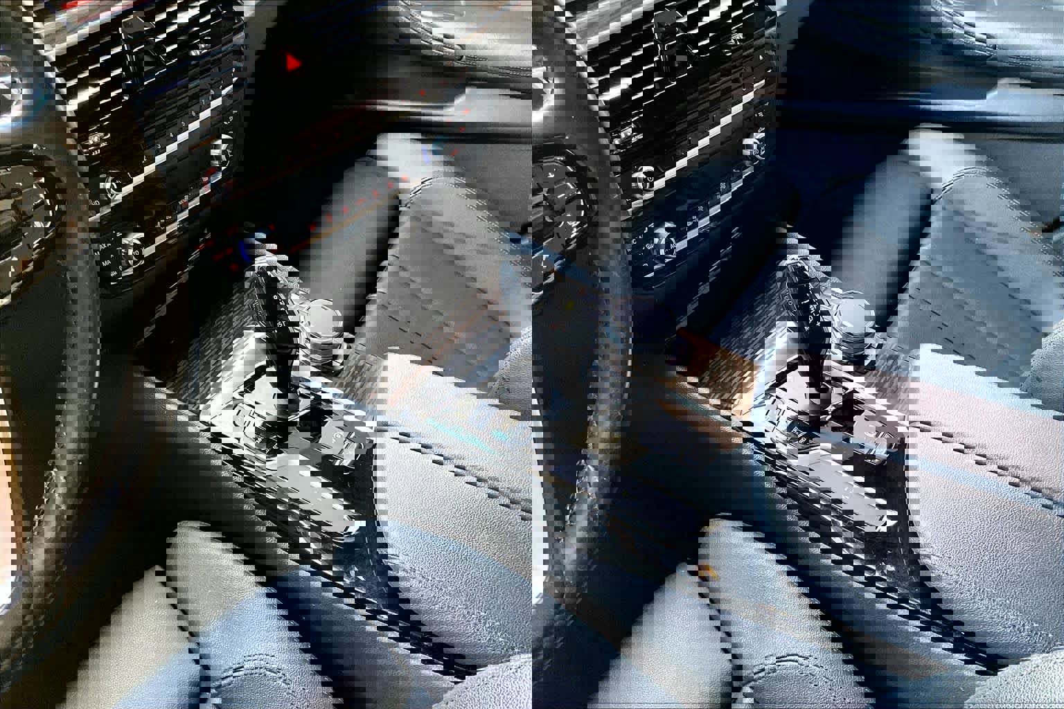 Used 2018 BMW 530i image 16