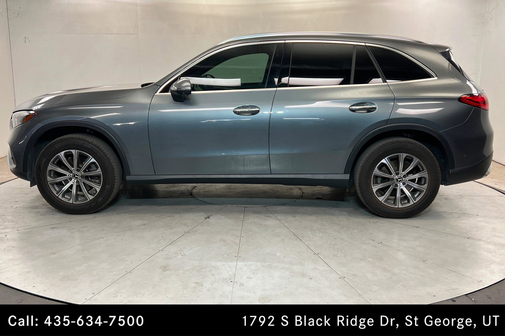 Certified 2023 Mercedes-Benz GLC 300 4MATIC image 2