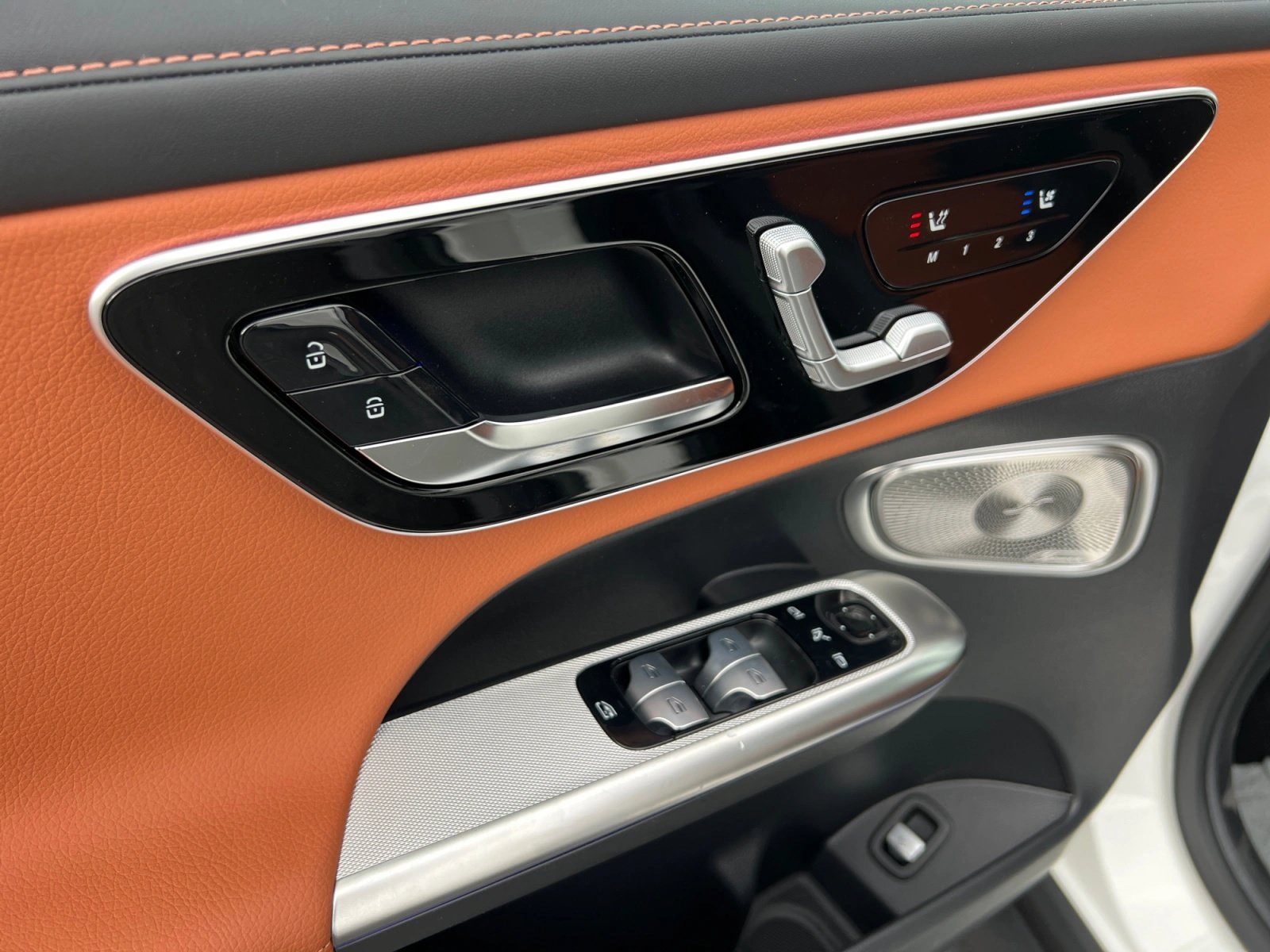 New 2026 Mercedes-Benz GLC 300 4MATIC image 10