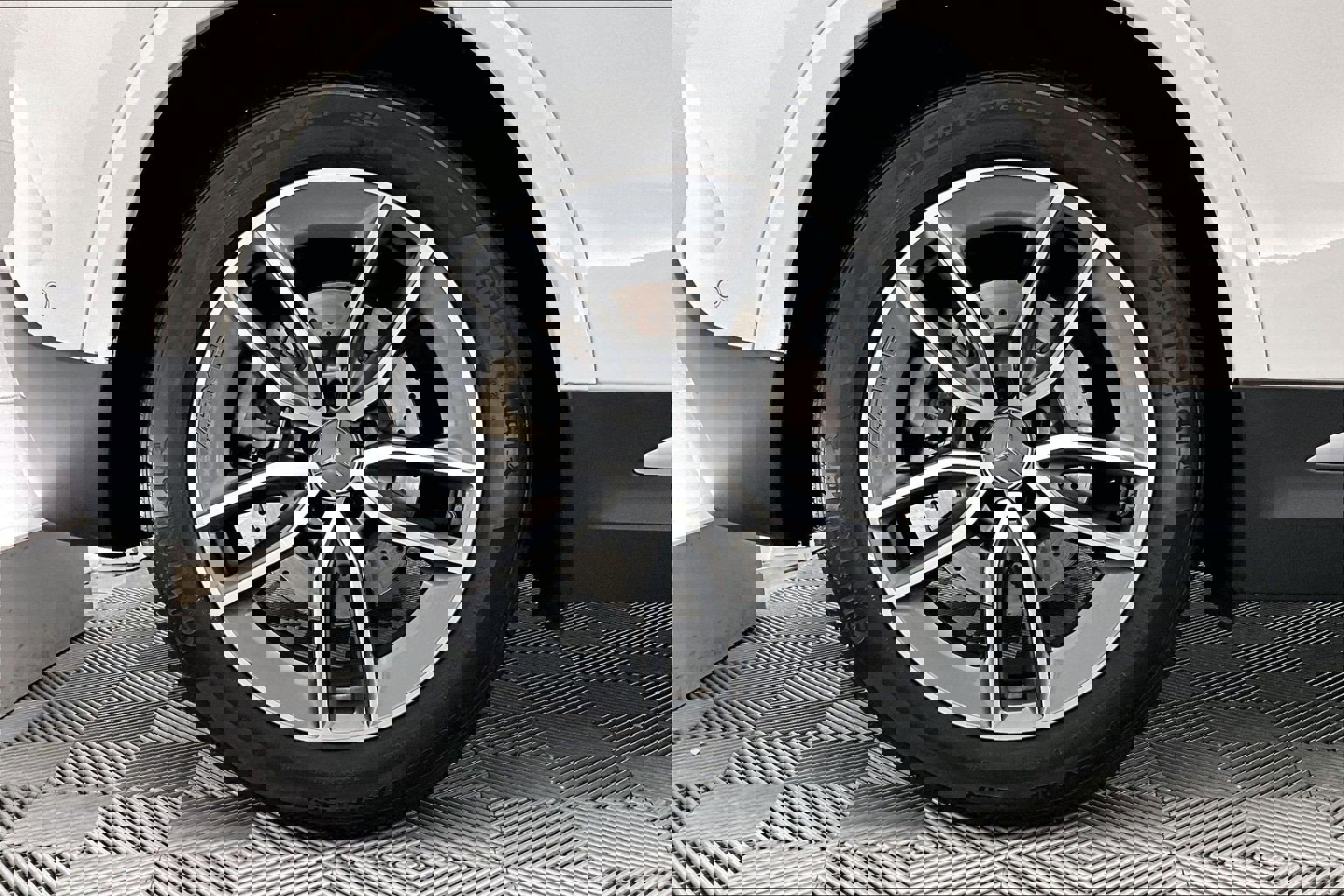 Certified 2024 Mercedes-Benz GLA 35 AMG 4MATIC image 8