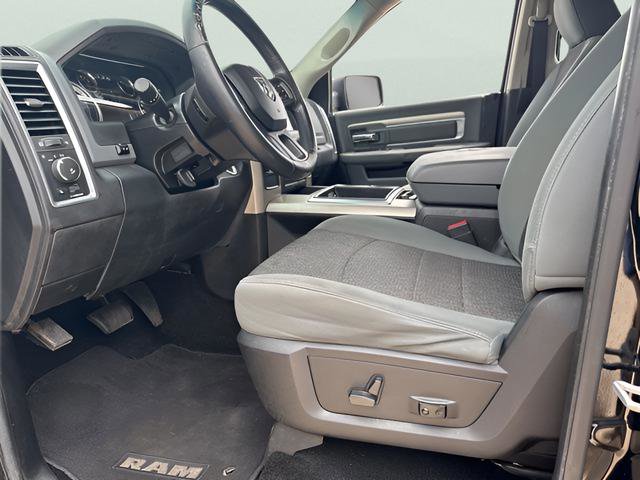 Used 2014 RAM 1500 Lone Star RWD image 30