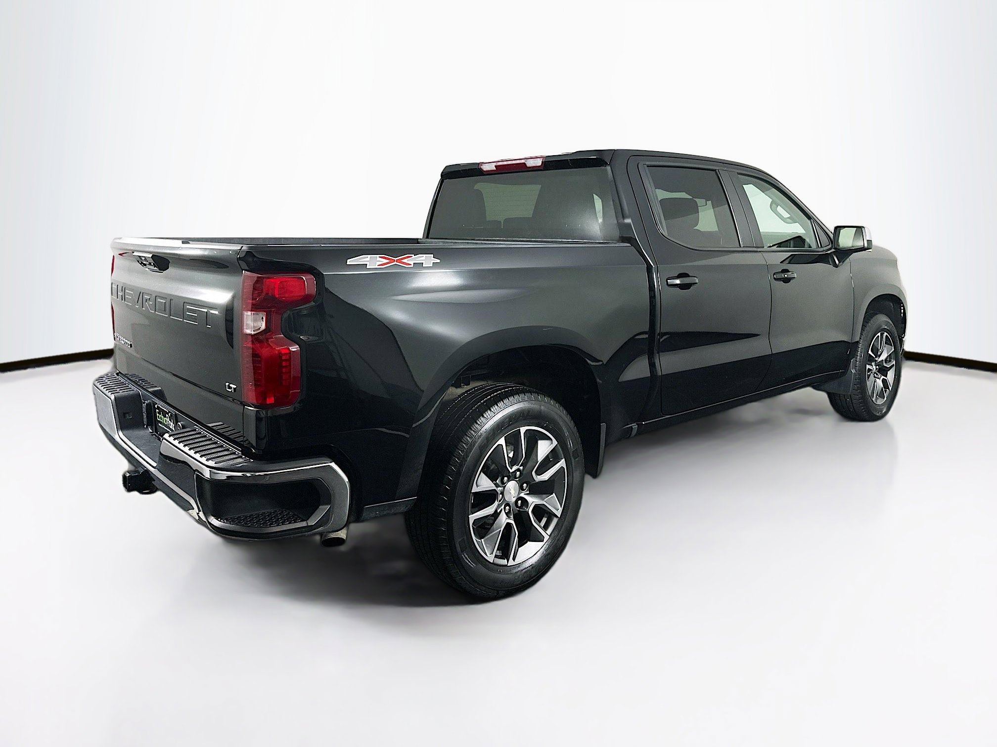 Used 2022 Chevrolet Silverado 1500 LT image 9