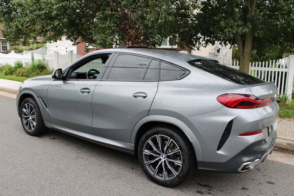 Used 2026 BMW X6 xDrive40i AWD/4WD image 8