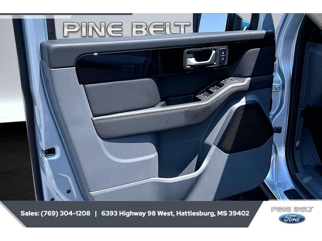 Used 2026 INEOS Grenadier AWD/4WD image 17