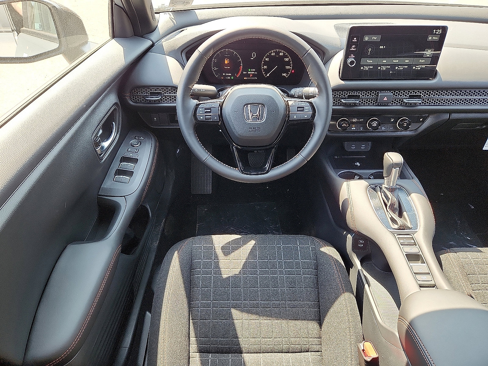 New 2026 Honda HR-V Sport image 7