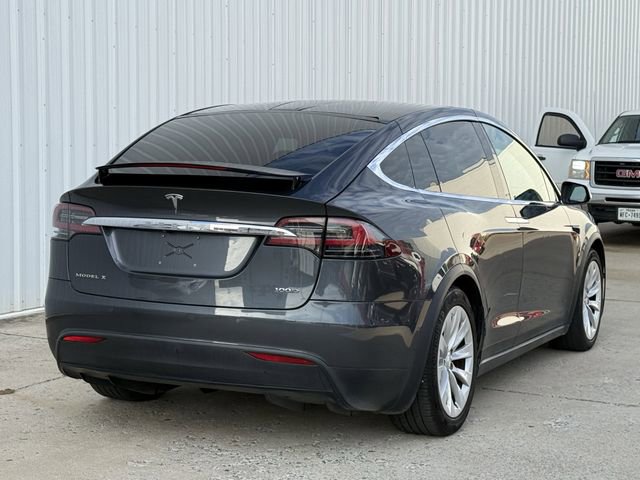 Used 2018 Tesla Model X 100D image 4