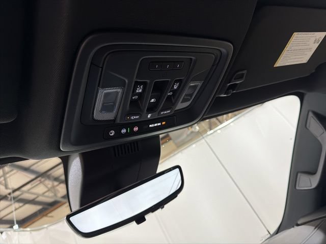 New 2026 Chevrolet Silverado 1500 High Country w/ High Country Premium Package AWD/4WD image 18