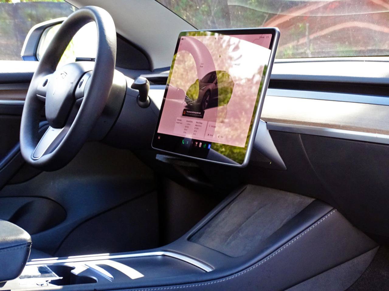 Used 2023 Tesla Model 3 Standard Range RWD image 23