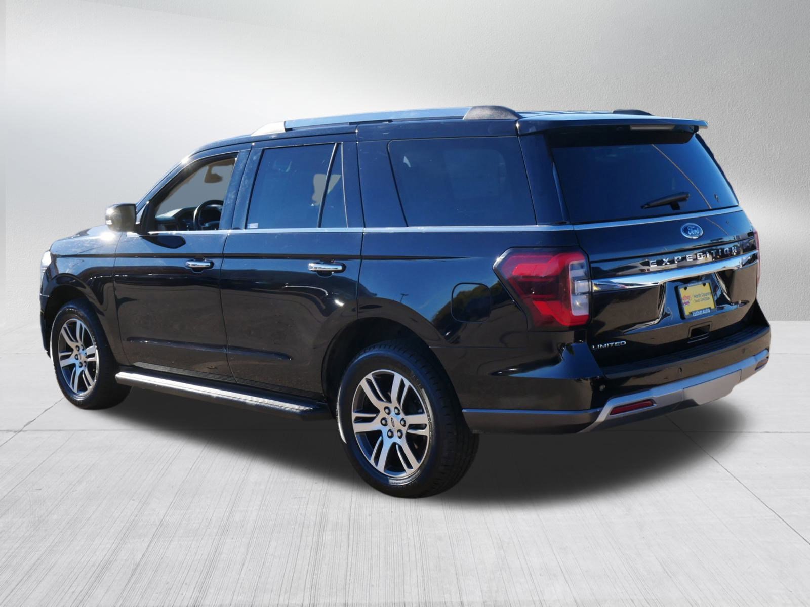 Certified 2024 Ford Expedition Limited image 5