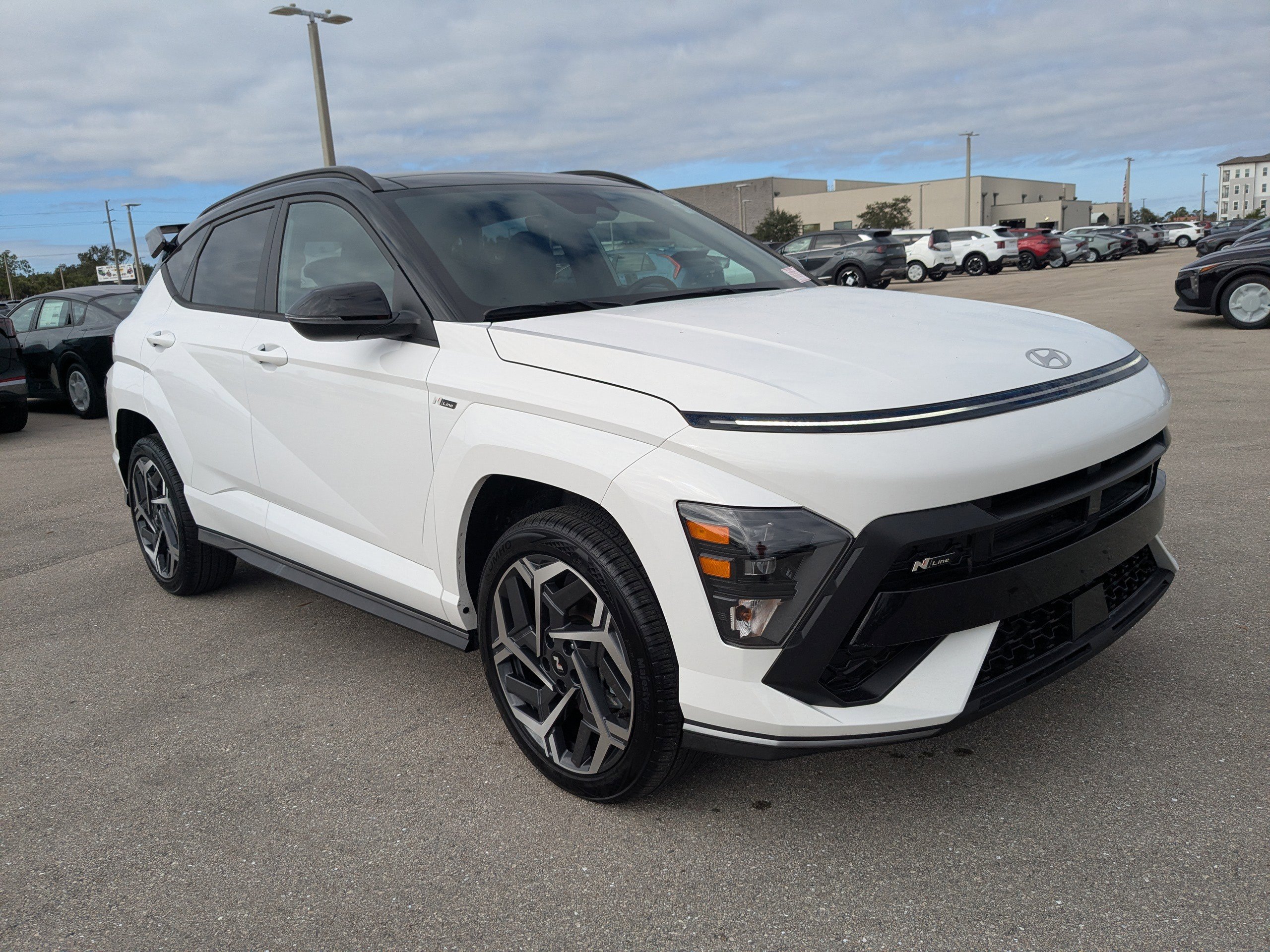 Used 2024 Hyundai Kona N Line image 2