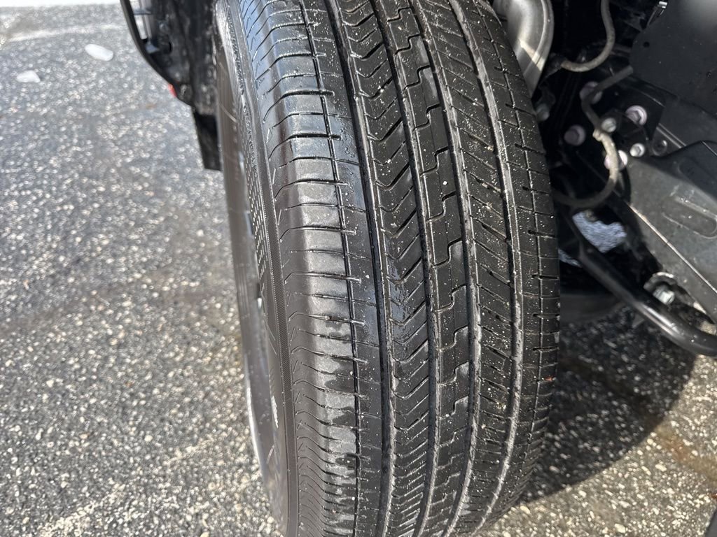 Used 2025 Toyota 4Runner SR5 image 31