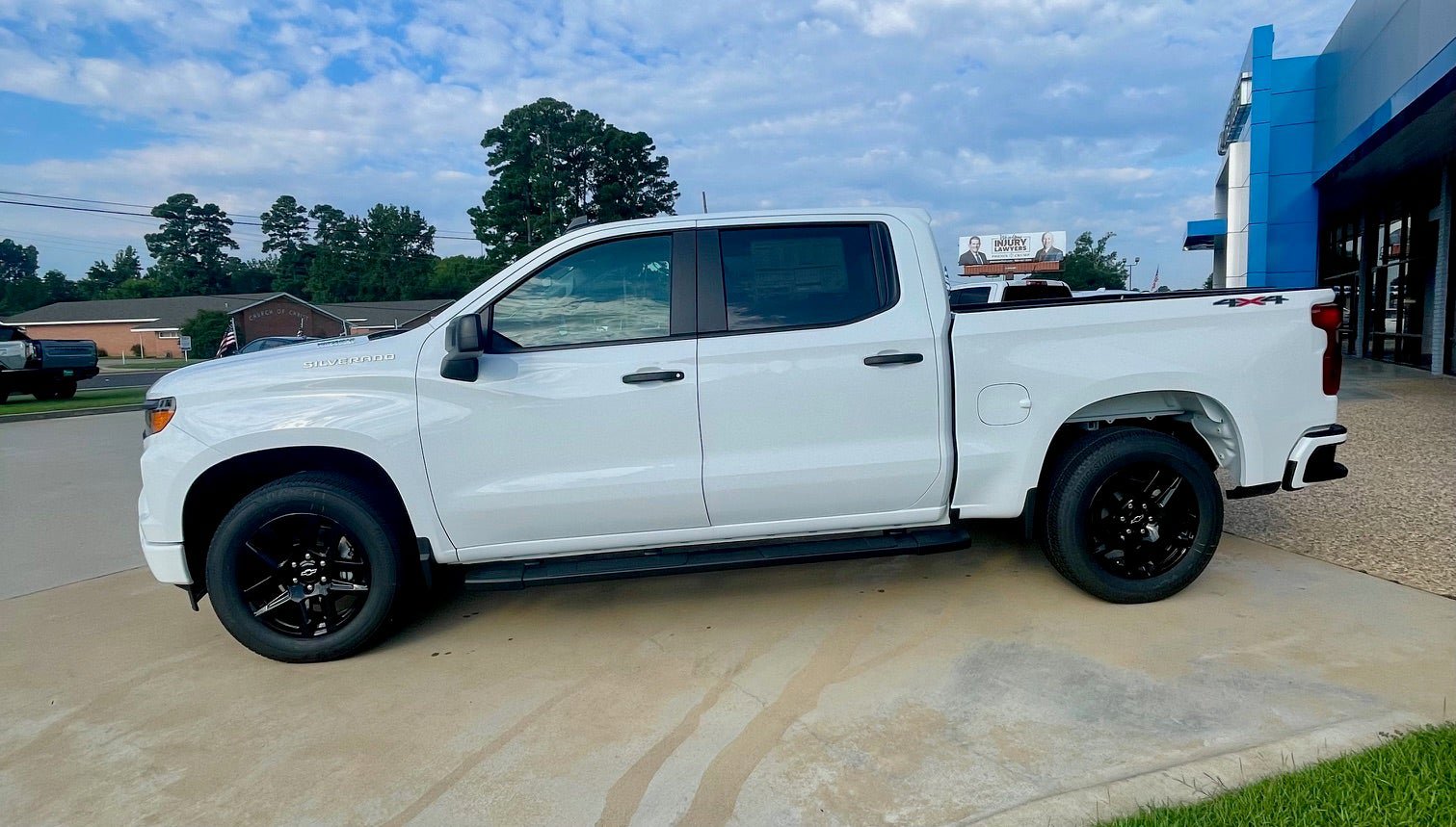 New 2026 Chevrolet Silverado 1500 Custom image 3