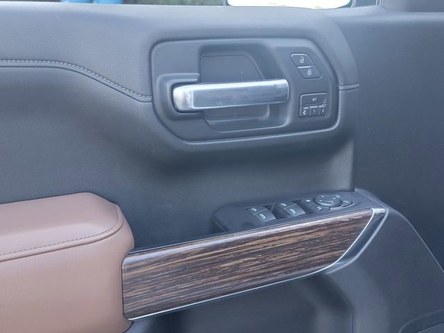 Used 2019 Chevrolet Silverado 1500 High Country w/ Safety Package II image 9