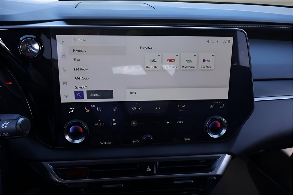 Used 2023 Lexus RX 350h image 25