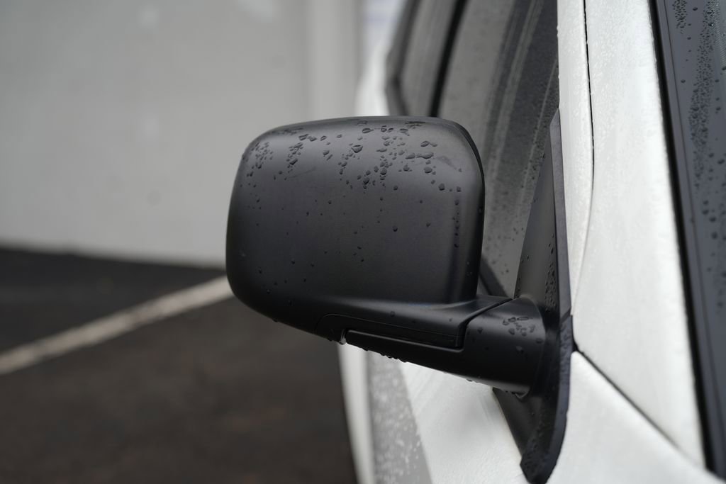 Used 2018 Dodge Journey SE w/ Mopar All Weather Group image 11