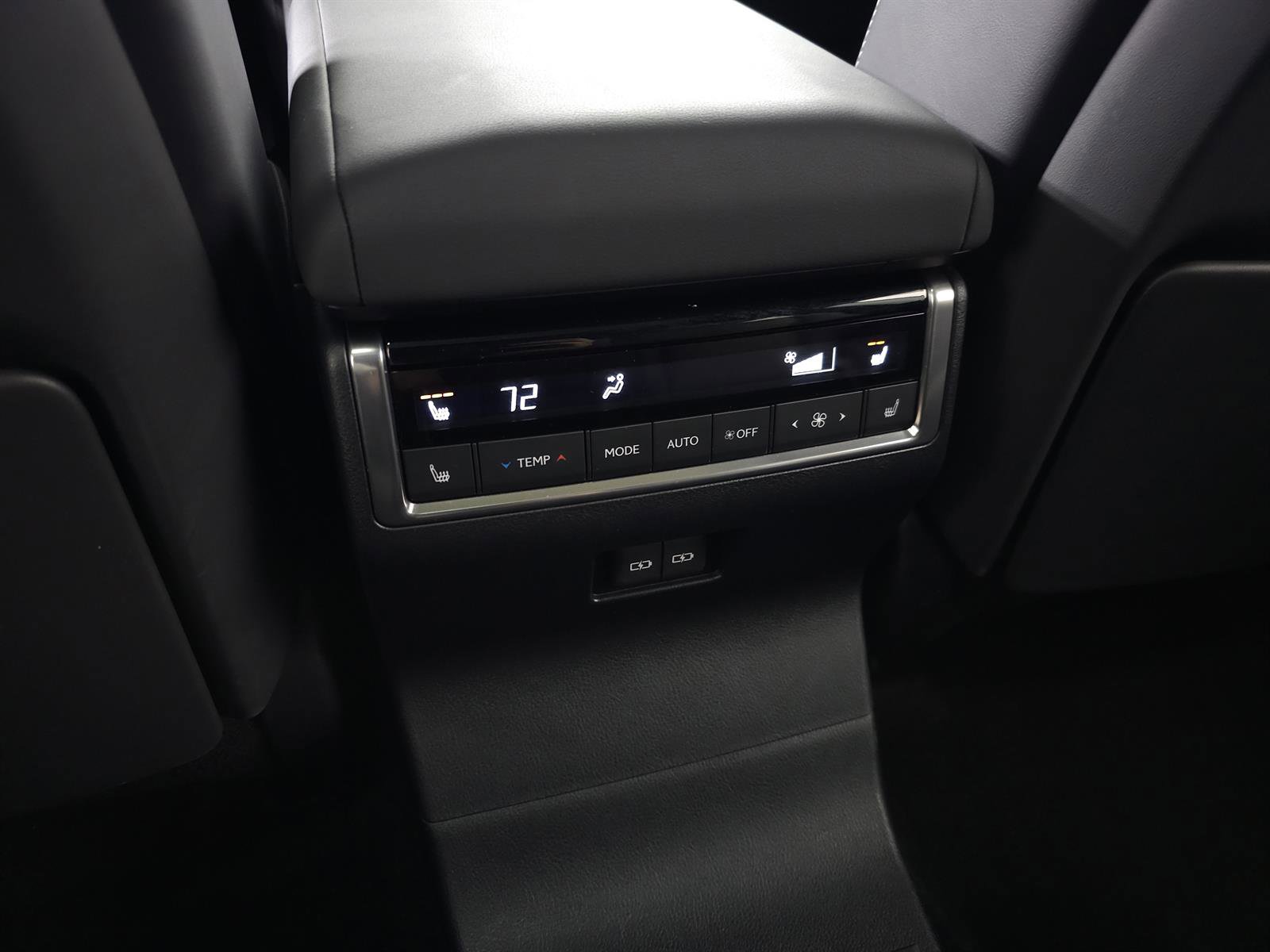 Certified 2024 Lexus GX 550 w/ Accessory Package (2T) AWD/4WD image 40