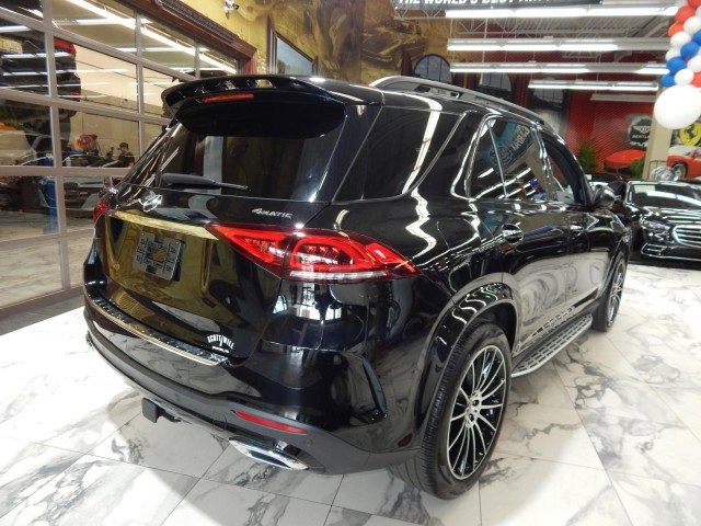 Used 2023 Mercedes-Benz GLE 450 GLE 450 AWD w/ AMG Line Exterior image 5