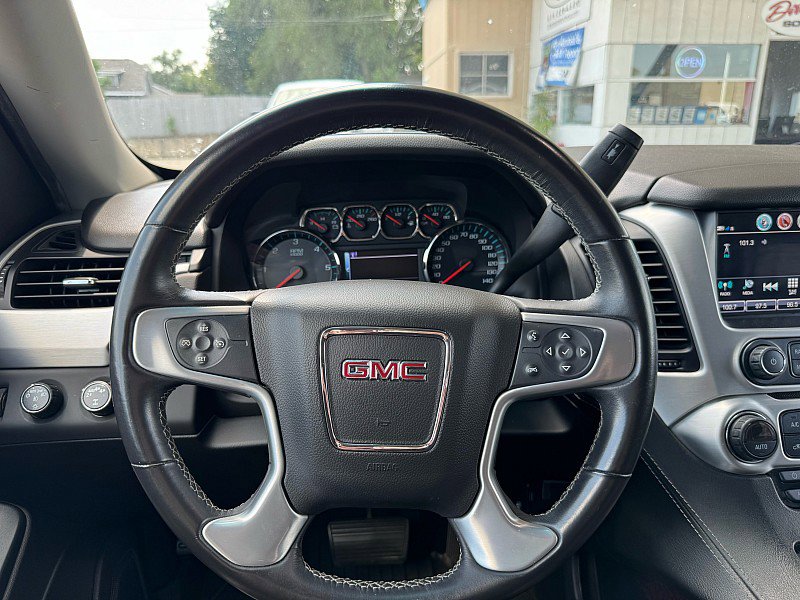 Used 2018 GMC Yukon SLE w/ SLE Value Package image 12
