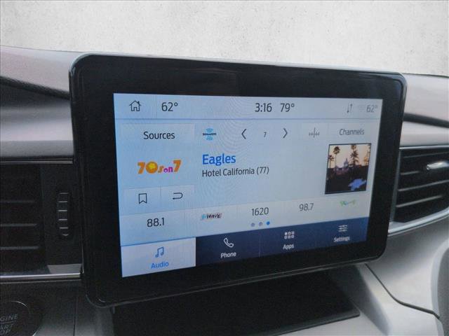 Used 2024 Ford Explorer XLT w/ Equipment Group 202A image 13