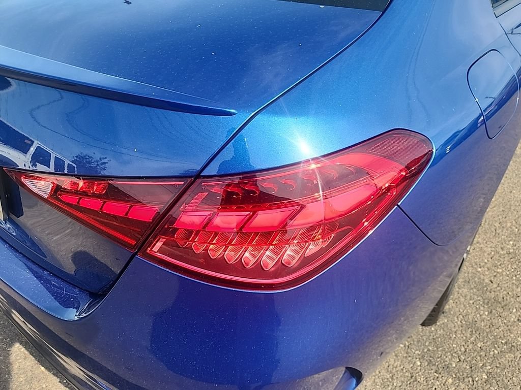 Used 2022 Mercedes-Benz C 300 Sedan image 14