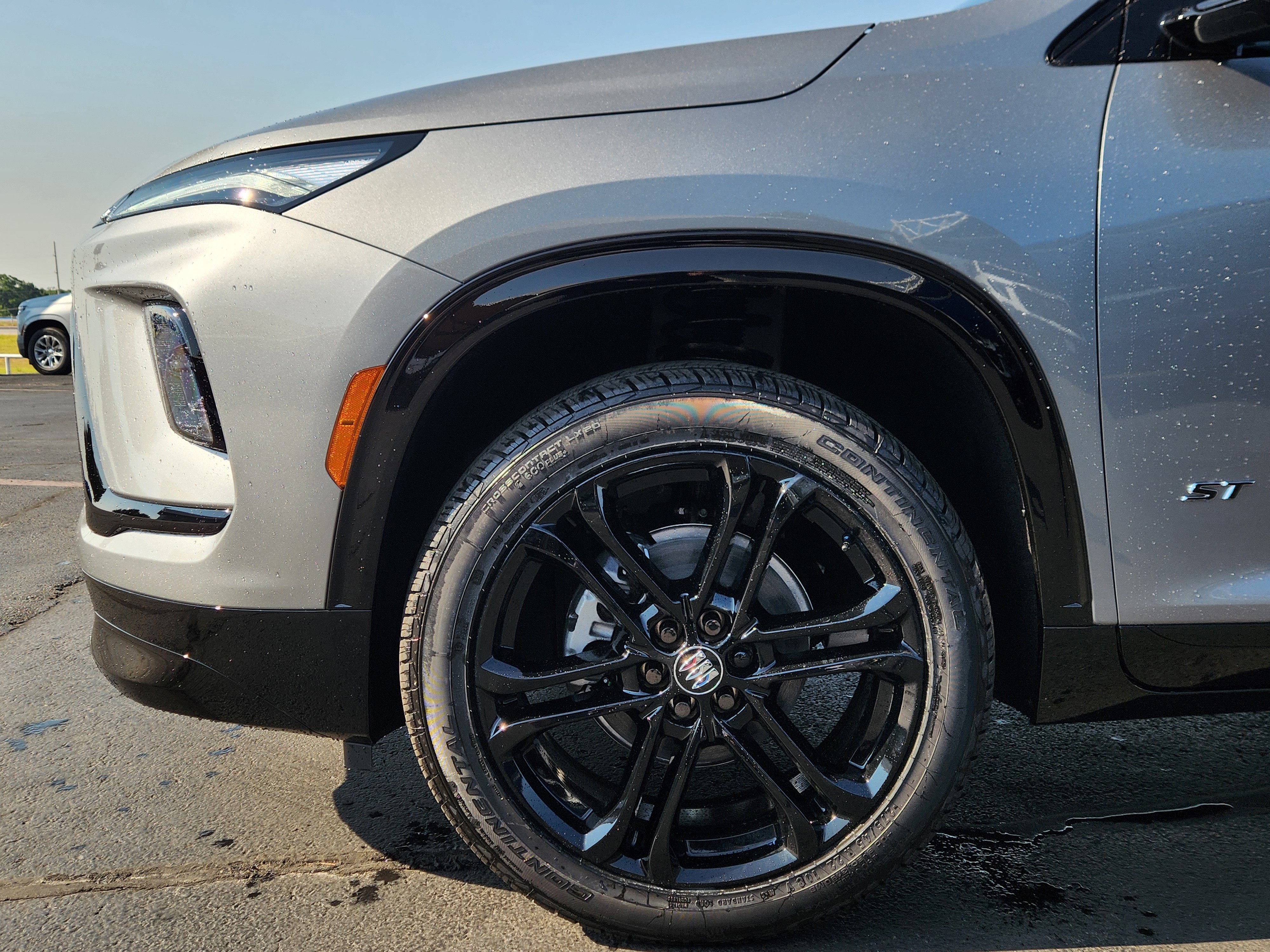 New 2026 Buick Enclave Sport Touring w/ Power Package FWD image 6