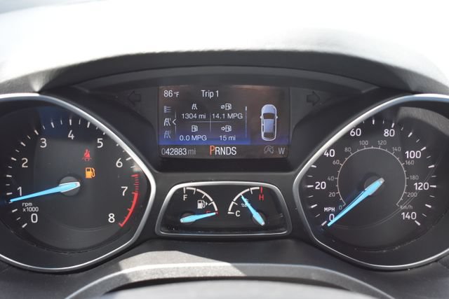 Used 2019 Ford Escape Titanium AWD/4WD image 22