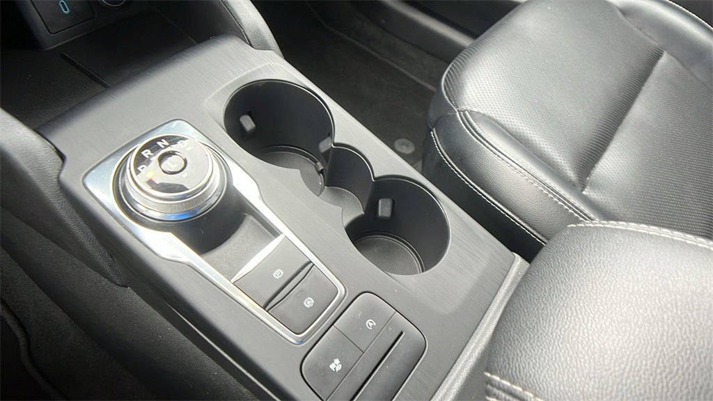 Used 2020 Ford Escape SEL image 28