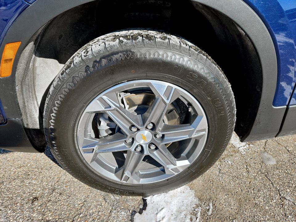 Used 2023 Chevrolet Blazer LT image 30