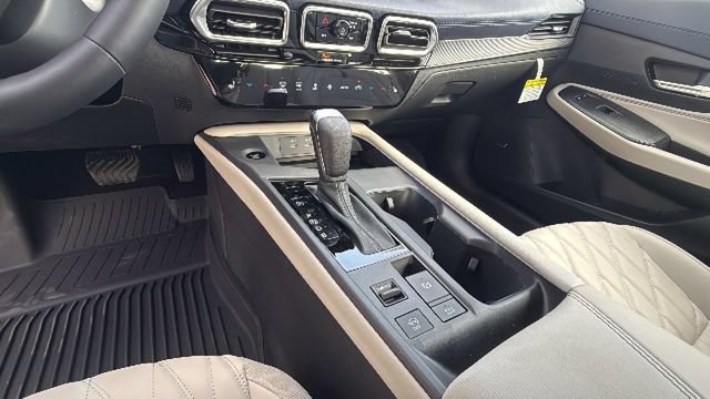 New 2026 Nissan Sentra SL w/ Floor Mat Package FWD image 13
