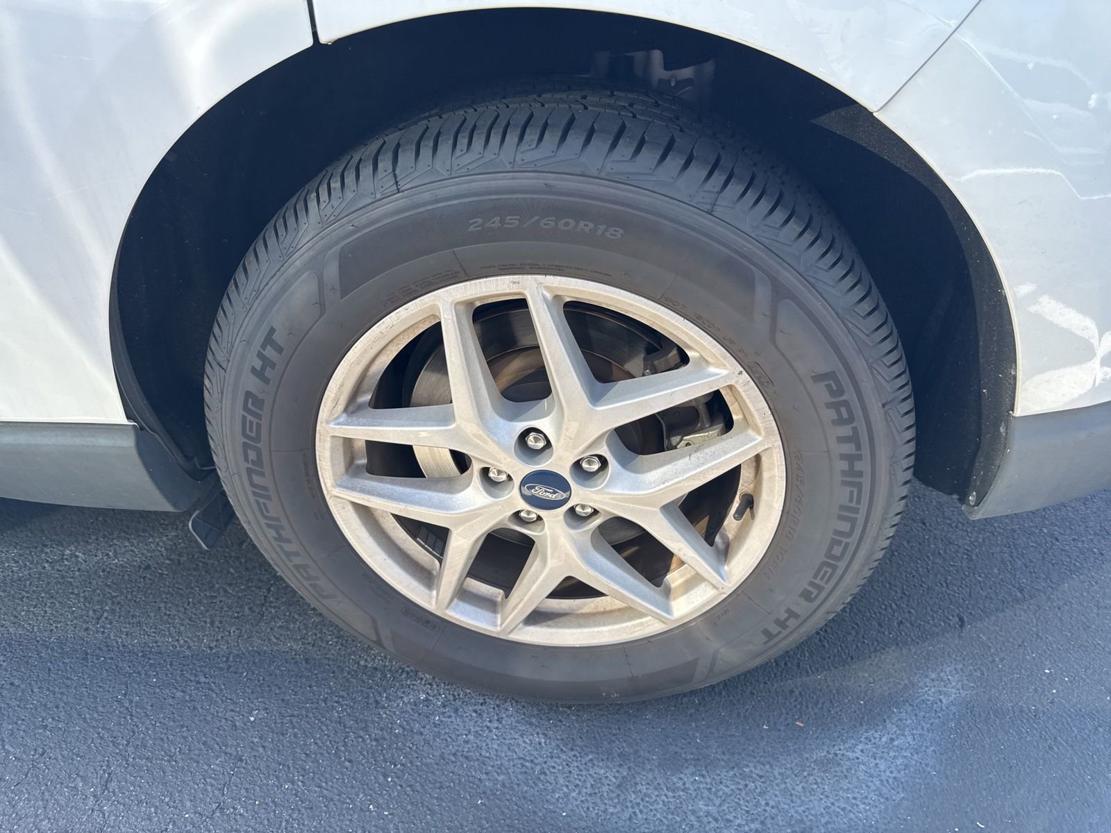 Used 2022 Ford Edge SE AWD/4WD image 8