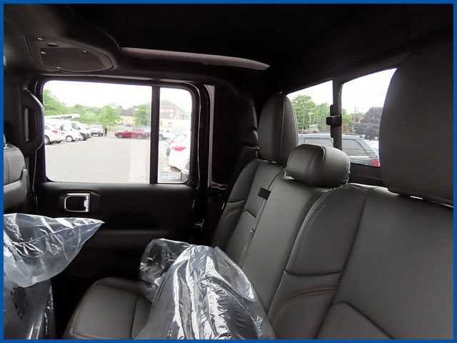 New 2026 Jeep Gladiator Mojave AWD/4WD image 11
