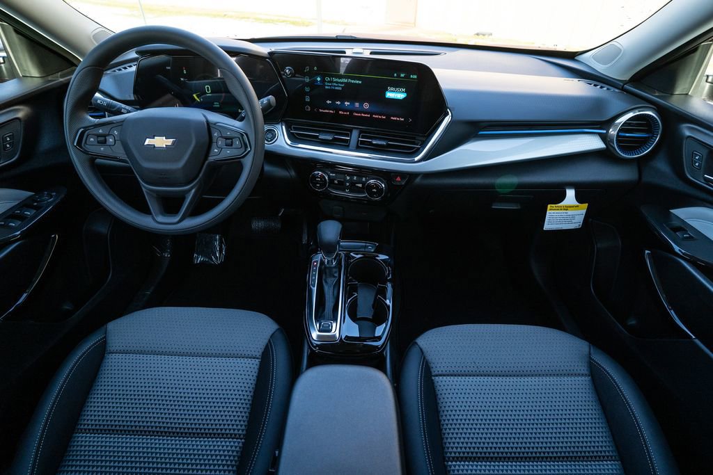 New 2026 Chevrolet Trax LT image 12