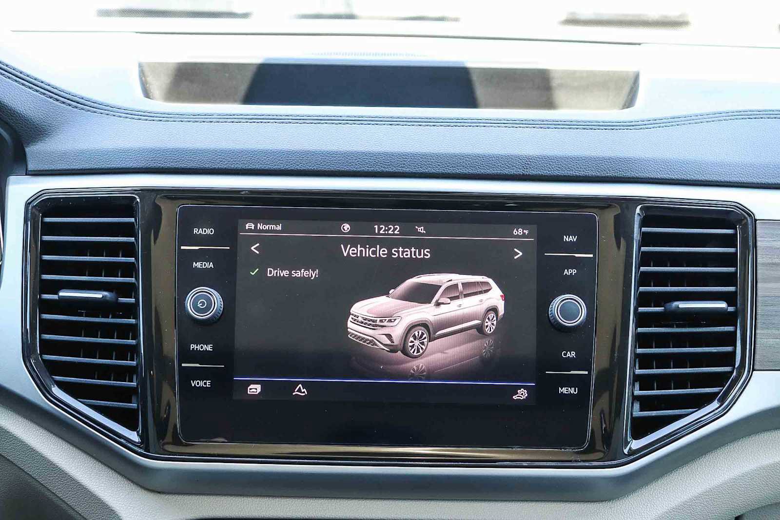 Used 2021 Volkswagen Atlas SEL Premium image 15