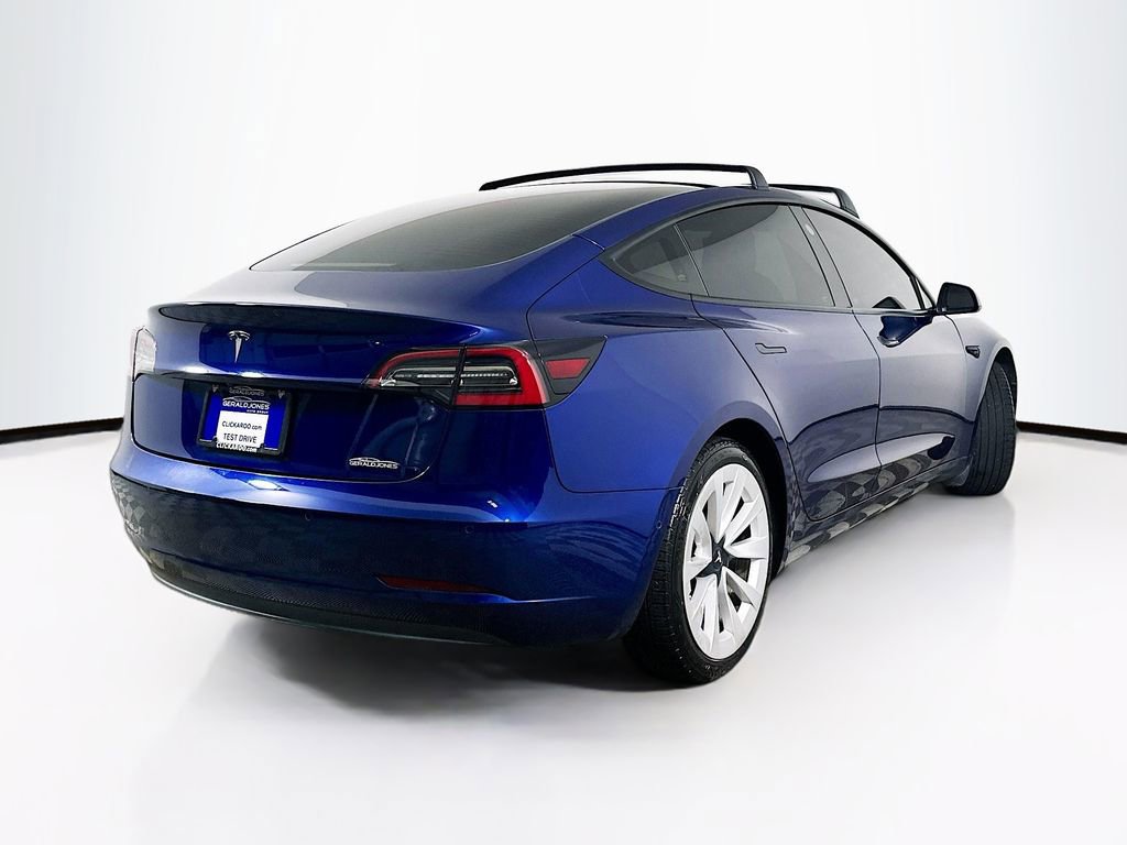 Used 2021 Tesla Model 3 Standard Range Plus image 7