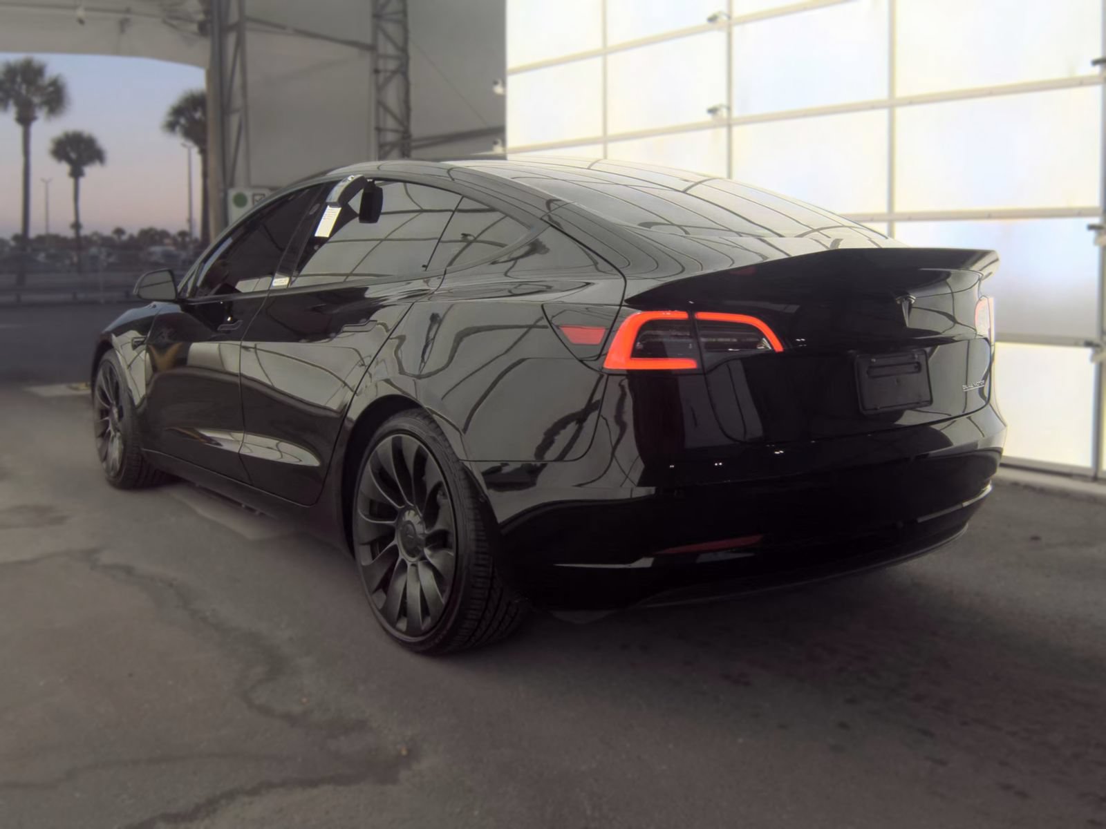 Used 2021 Tesla Model 3 Performance AWD/4WD image 2