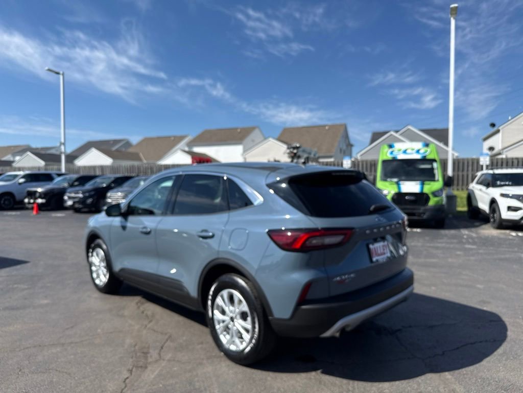 Used 2023 Ford Escape Active w/ Tech Pack #2 AWD/4WD image 44
