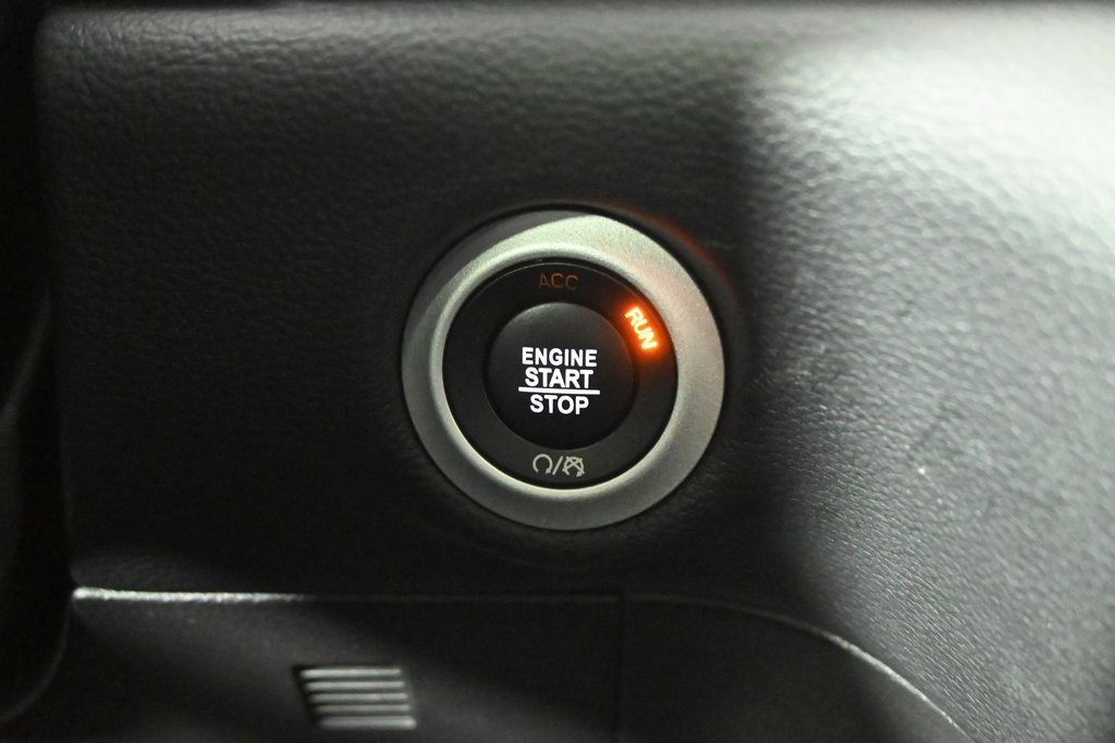 Used 2022 Chrysler Pacifica Touring-L w/ S Appearance Package image 34