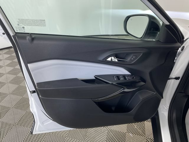 New 2026 Chevrolet Trax LT w/ Driver Confidence Package FWD image 13