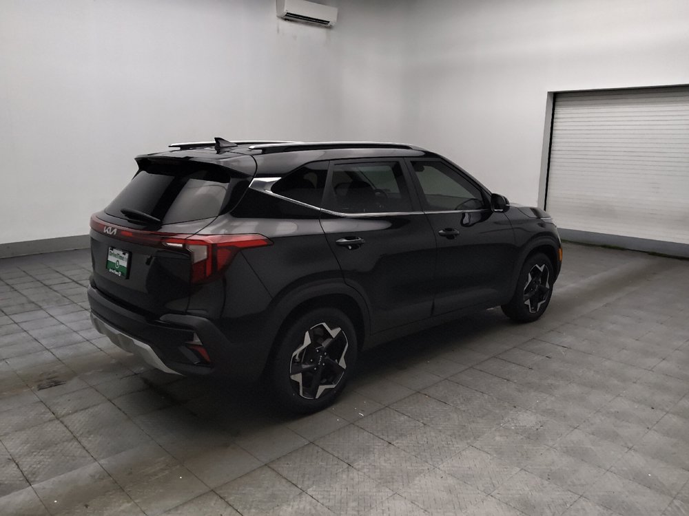 Used 2024 Kia Seltos EX FWD image 10
