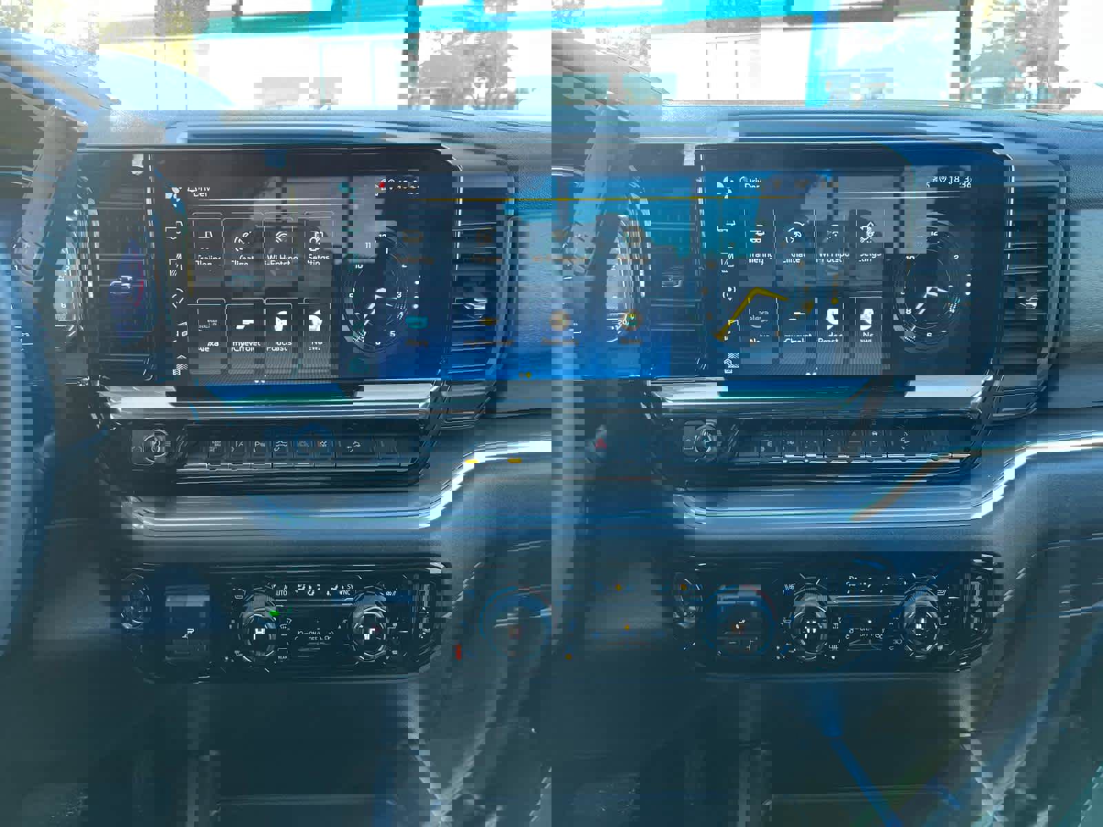 Certified 2025 Chevrolet Silverado 2500 High Country w/ Midnight Edition image 24