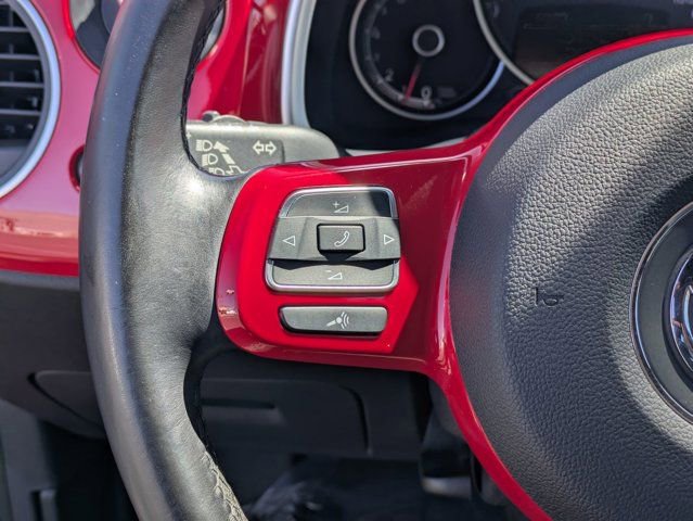 Used 2018 Volkswagen Beetle 2.0T SE image 19