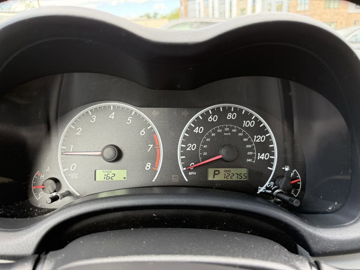 Used 2013 Toyota Corolla LE FWD image 15