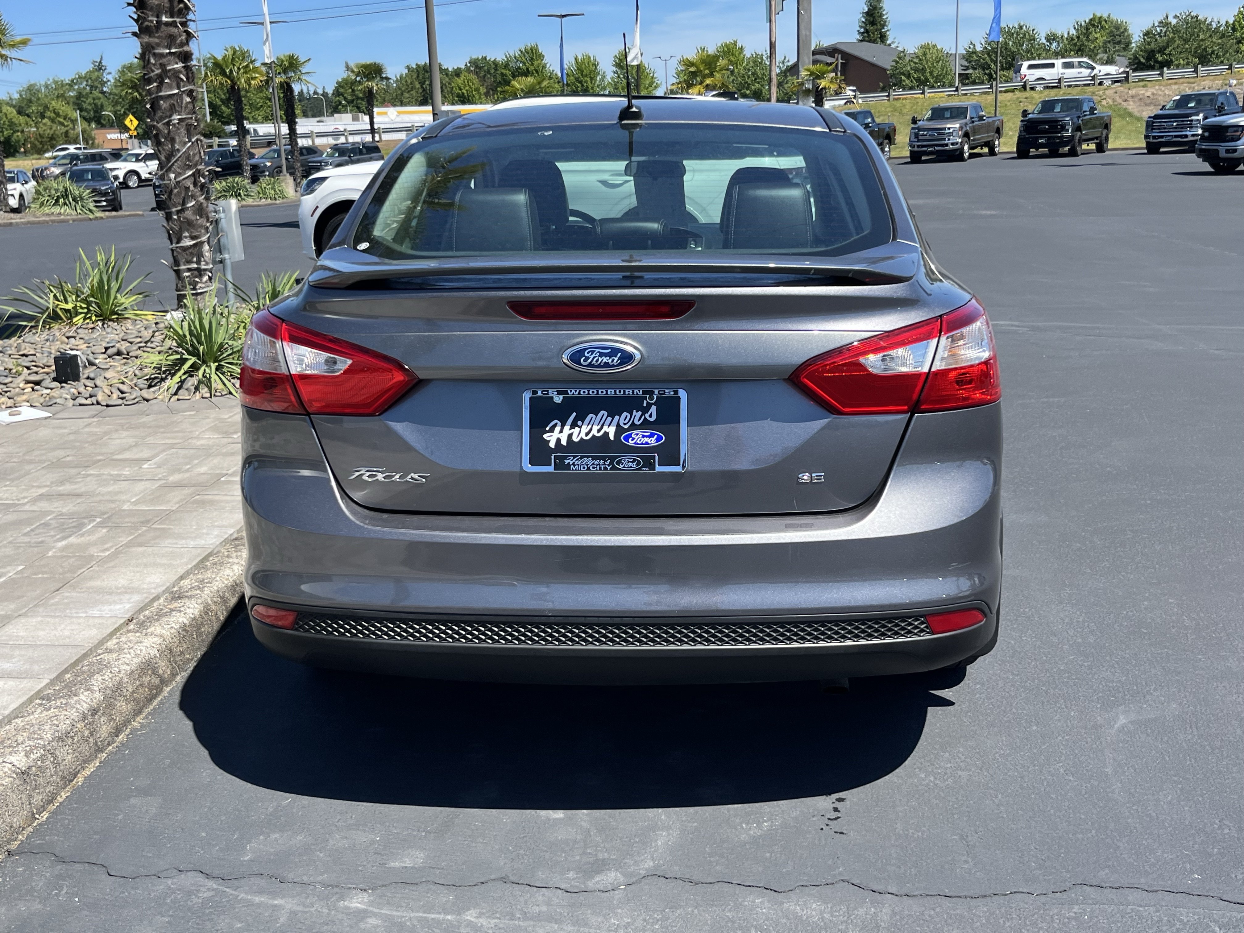 Used 2014 Ford Focus SE w/ Equipment Group 201A FWD image 4