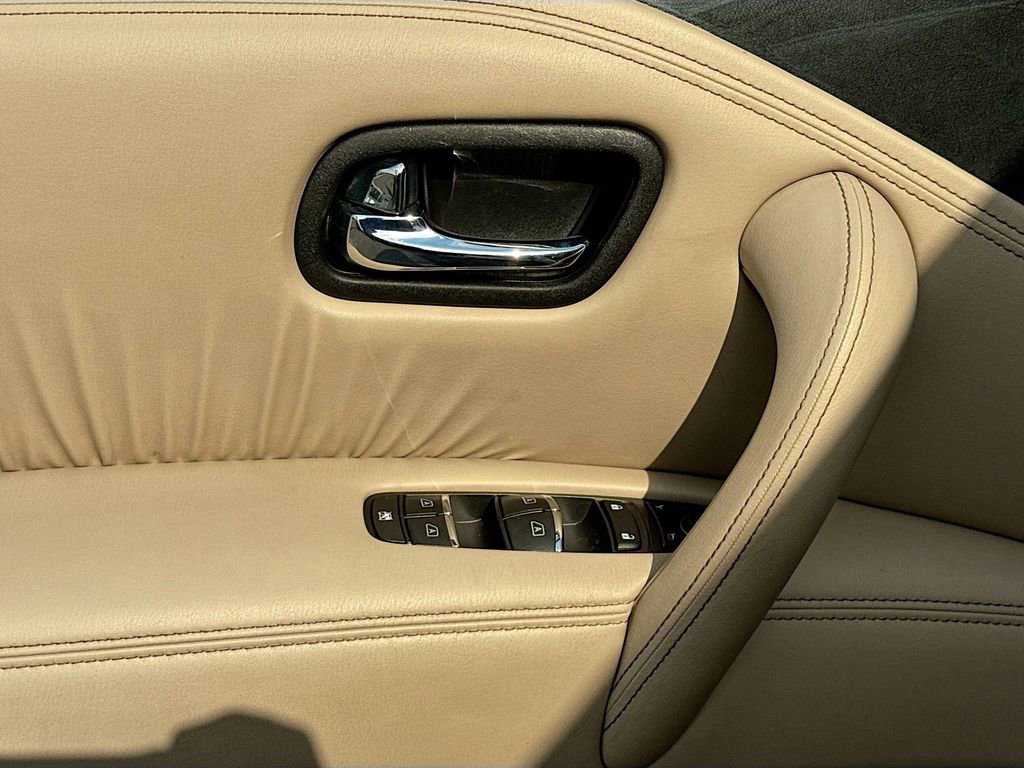 Used 2023 Nissan Armada SV RWD image 18