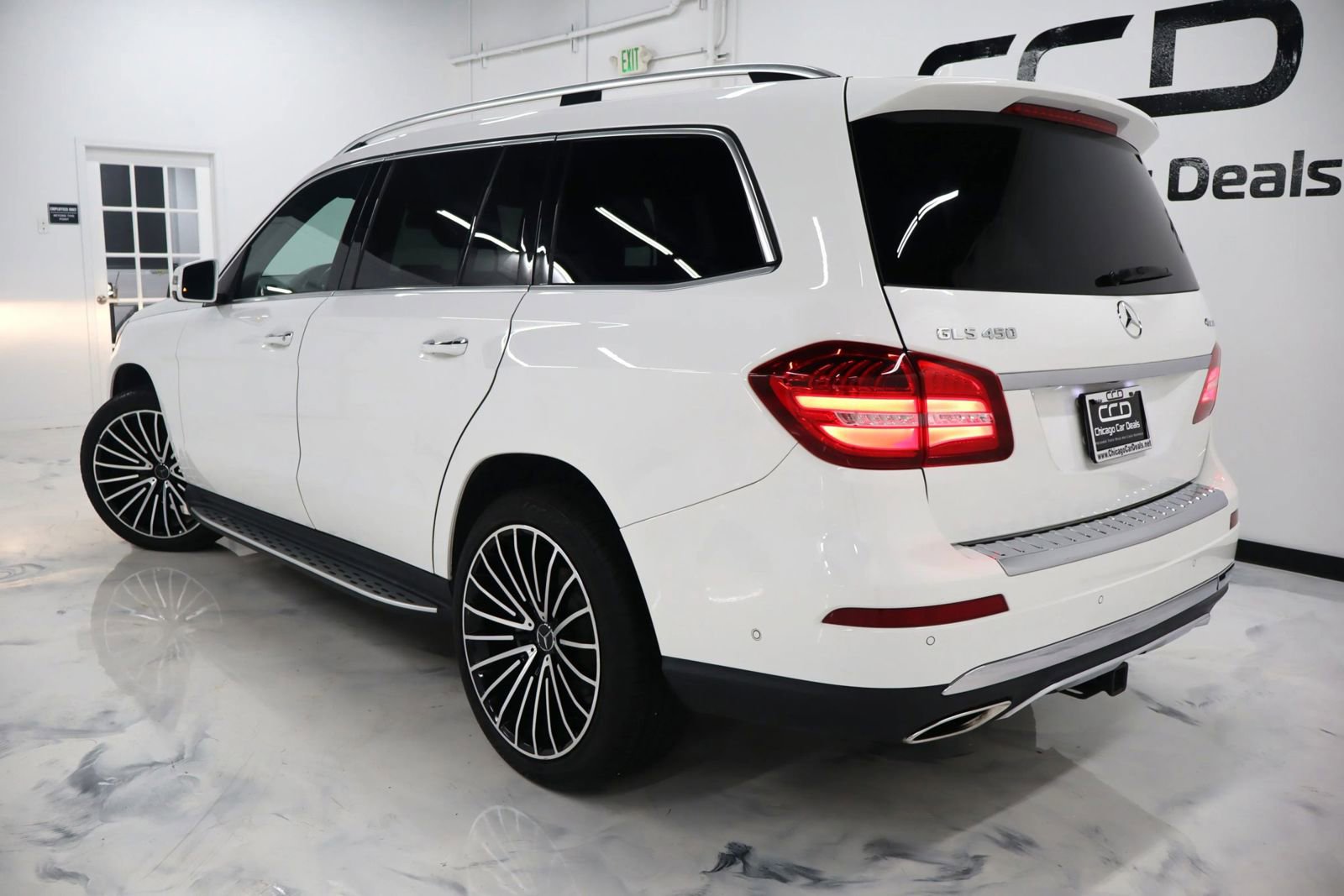 Used 2017 Mercedes-Benz GLS 450 4MATIC w/ Premium Package image 5